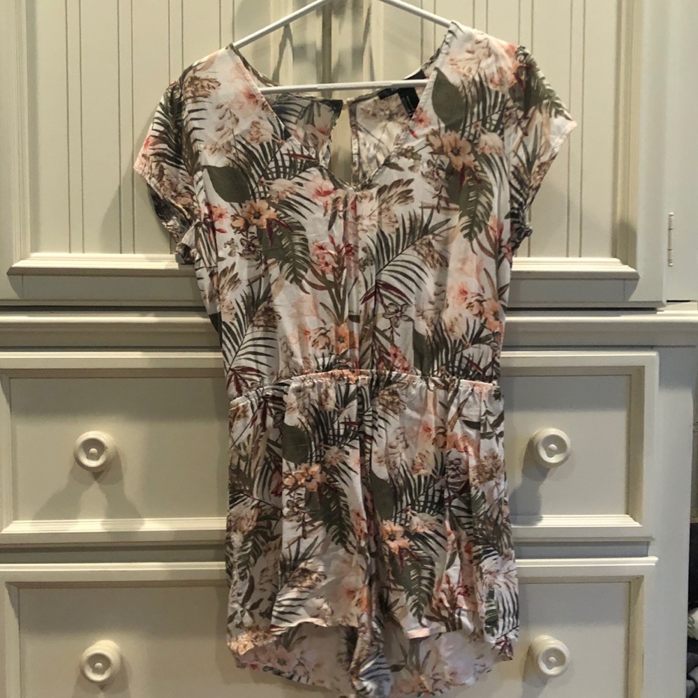 Floral Short Sleeve Romper